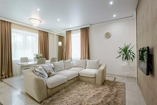 зал с сатиновыми потолками Eco Line